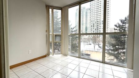 For Lease - 285 Enfield Place Unit# 303, Mississauga, Ontario - Photo 5