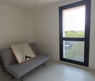 Location Appartement 3 pièces 74m² MONTPELLIER 34080 - Photo 3