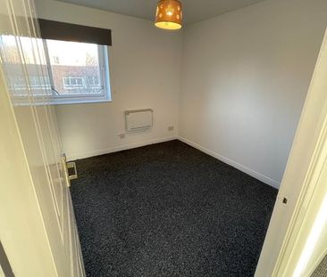 2 Bed Flat, Grovepark Street, G20 - Photo 6