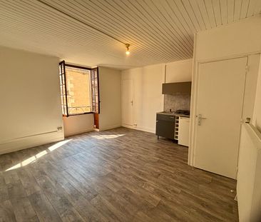 "LE GRAND'RUE" - Location Appartement poitiers : 22.56 m2 - Photo 4