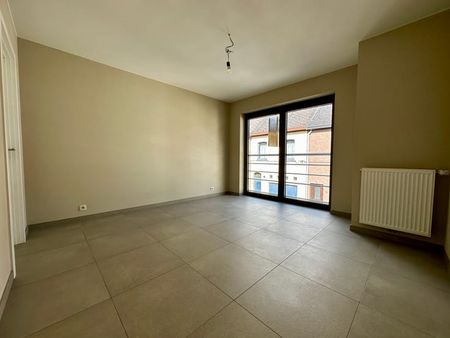 Appartement te huur - Foto 2
