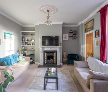 2 bedroom maisonette to rent - Photo 3