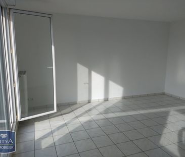 Location Appartement 2 pièces 50m² CREUTZWALD 57150 - Photo 2