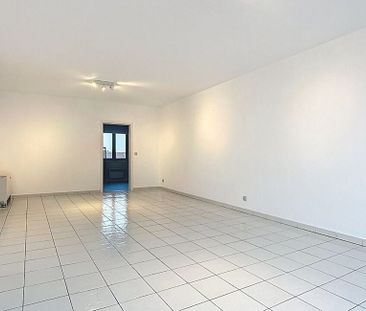 Appartement te huur in Oostkamp voor € 835 met 2 slaapkamers - Photo 2