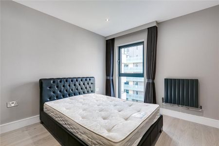 2 bedroom penthouse to rent - Photo 5