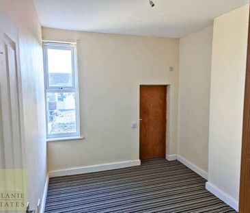High Street, Gorleston, Great Yarmouth, Norfolk, NR31 - Photo 3