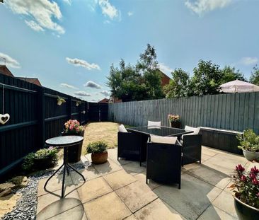 2 bedroom semi-detached house to rent - Photo 5