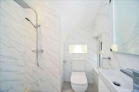 Vanbrugh Park, London, SE3 - Photo 5