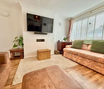 3 bedroom semi-detached house to rent - Photo 2