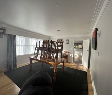 Lots to Offer in Opaheke! - Photo 1