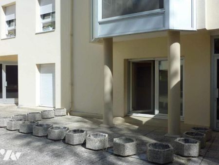 Appartement en RDC avec terrasse privative sud - Photo 4