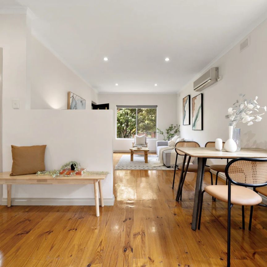 Charm Meets Chic: Spacious Unit Near Schools, Parks and Cafes - Photo 1