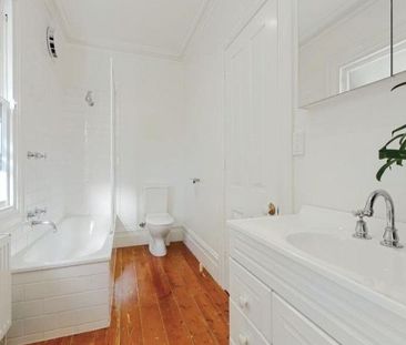 68 Eglinton Street, Kew VIC 3101 - Photo 5