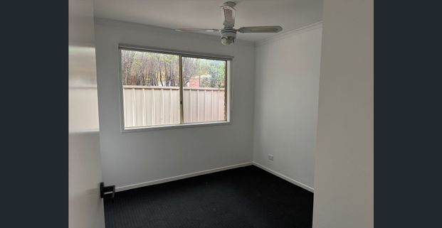 Charming Family Home in Craigieburn - Photo 1