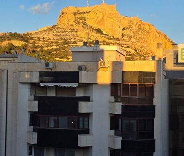 4 room luxury penthouse for rent in Alicante, Spain - Photo 4