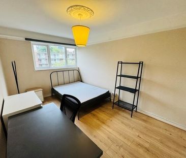 3 bedroom apartment to rent - Photo 5