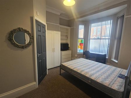 5 bedroom house share to rent - Photo 4