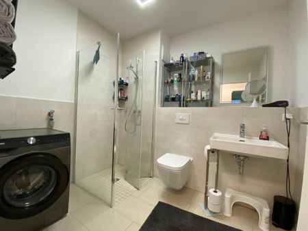 Traumhafte 3-Zi Whg. mit großer Dachterrasse zu vermieten! - Photo 4