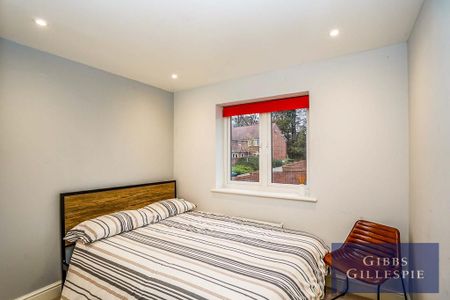 3 bedroom terraced house to rent - Photo 3