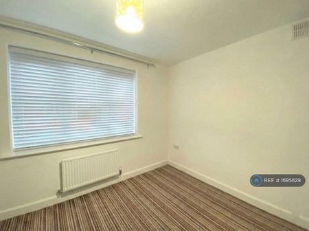 2 bedroom detached house to rent - Photo 3