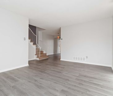 For Lease - 53 Courtleigh Square, Brampton, Ontario - Photo 1