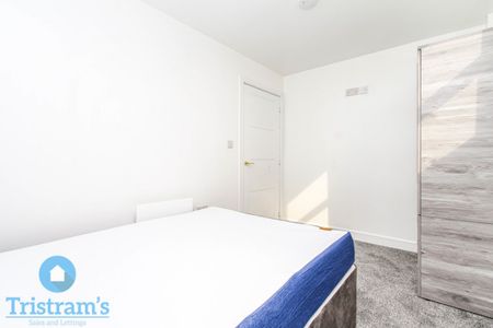 2 bed Apartment for Rent - Photo 4