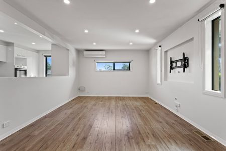 Exceptional Entertaining & Storage - Photo 2