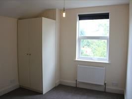 4 Bed Semi-Detached House, West Bridgford, NG2 - Photo 5