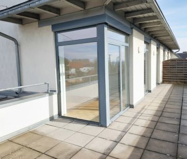 Helle Dachterrassen-Wohnung im Zentrum der Stadt St. Valentin - Photo 6