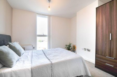 2 bedroom apartment to rent - Photo 3