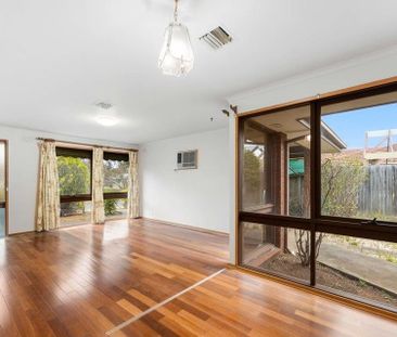 Well-Presented 2-Bedroom Home with 1 Bathroom and Double Garage - Photo 2