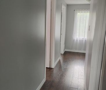 For Lease - 59 Kirby Crescent, Whitby, Ontario - Photo 4