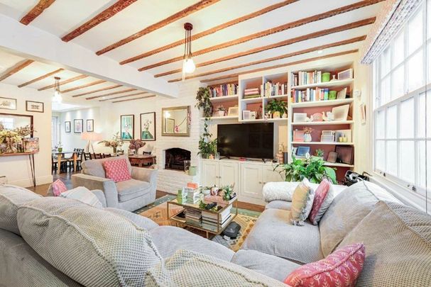 Lanfrey Place, West Kensington, W14 - Photo 1