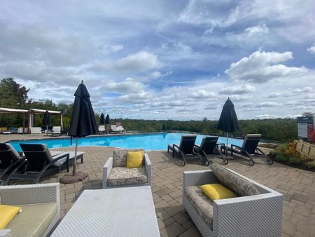 For Lease - 120 Carrick Trail Unit# 302, Gravenhurst, Ontario - Photo 3