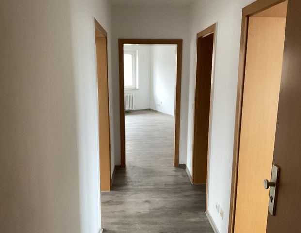 Helle gut geschnittene 2-Zimmer-Wohnung in Duisburg Beeckerwerth - Foto 1