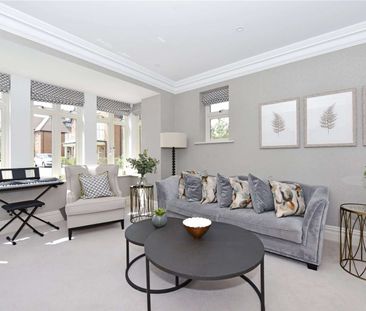 A beautiful five bedroom home offering luxury riverside living alon... - Photo 1