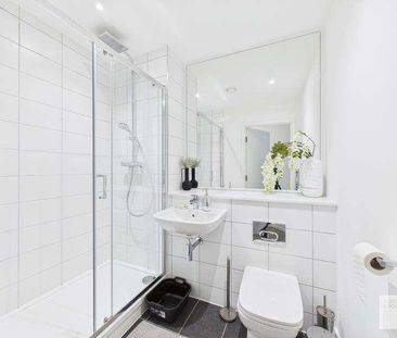 No Old Trafford, M17 - Photo 6