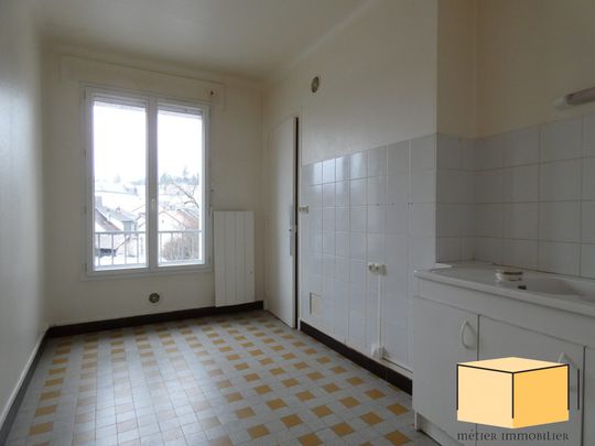 Location Appartement 2 pièces 45m² BELLEY 01300 - Photo 1