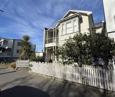 76 Albany St, North Dunedin - Photo 2