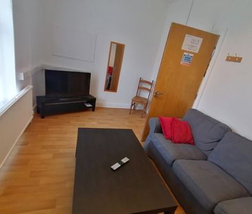 College Road, Bangor, Gwynedd, LL57 - Photo 1