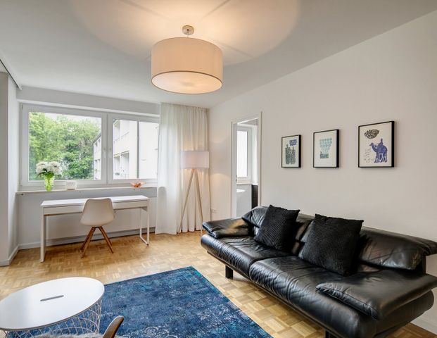 2-room apartment in exclusive location in Herzogpark - Photo 1