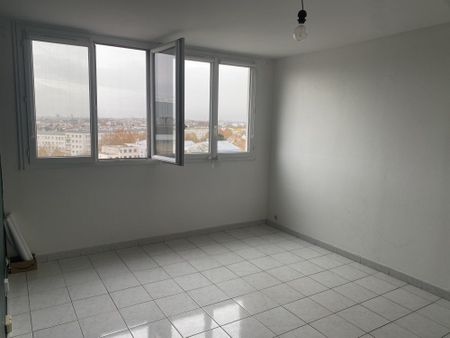 Location Appartement 3 pièces 55m² CHAMPIGNY SUR MARNE 94500 - Photo 5