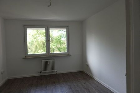 Schöne Wohnung: interessante 3-Zimmer-Wohnung - Foto 2