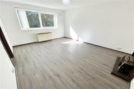 2 Bedroom Apartment To Let - Photo 2