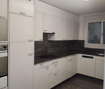 Wohnen im Grünen - 3.5-Zimmerwohnung mit Gartensitzplatz in Feldmeilen - Photo 4