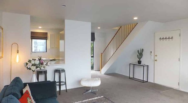 Partially furnished, pets negotiable - Photo 1