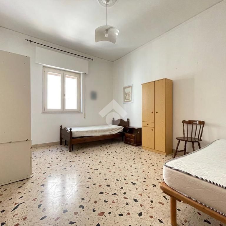 5 locali in affitto - Photo 2