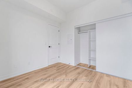 For Lease - 335 Wheat Boom Drive Unit# 2008, Oakville, Ontario - Photo 3