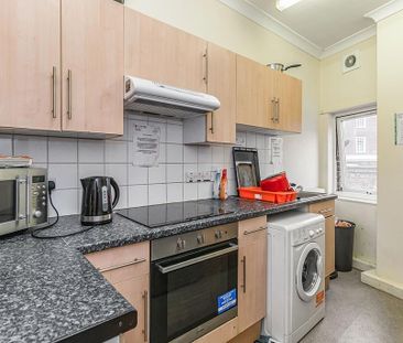 1 bedroom property to rent - Photo 4