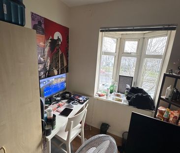 Room in a Shared House, Watford Way, NW4 - Photo 3